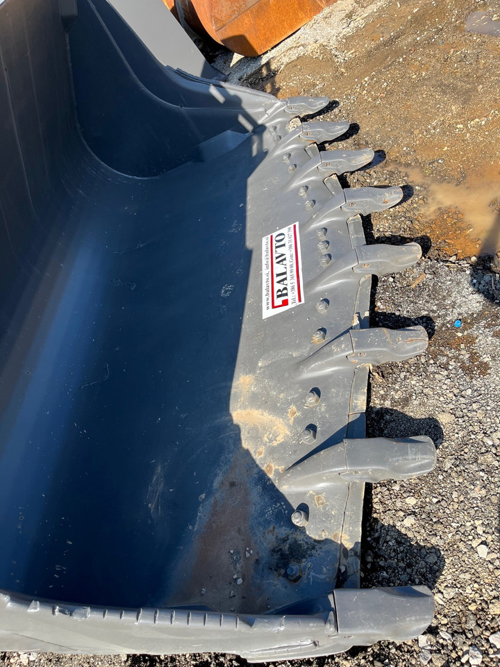BALAVTO Loader bucket 3350 mm - Loader bucket: picture 4 BALAVTO Loader bucket 3350 mm - Loader bucket: picture 4