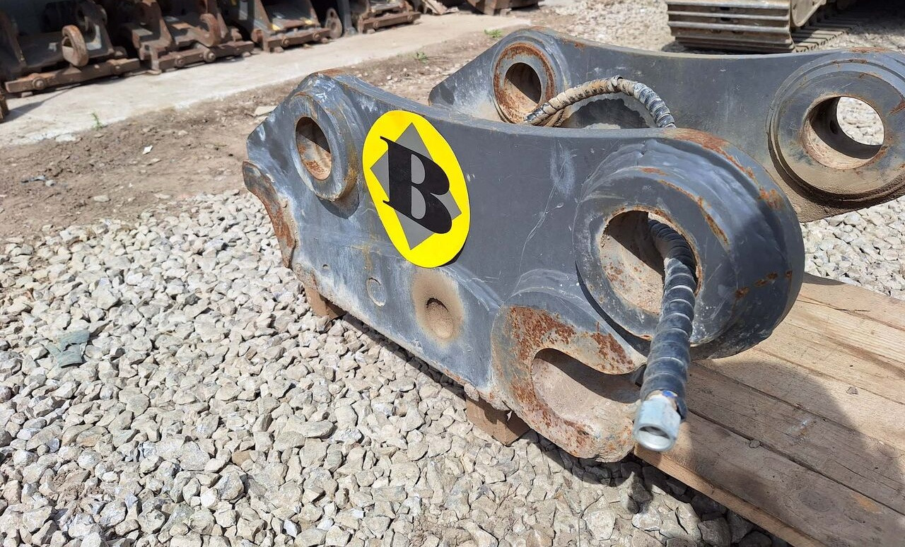 Balavto S70 Volvo EC220D - Quick coupler for Excavator: picture 2 Balavto S70 Volvo EC220D - Quick coupler for Excavator: picture 2