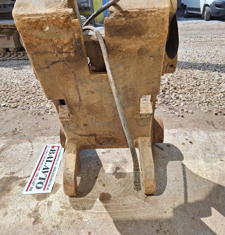 Hydraulic S1 - Quick coupler for Excavator: picture 4 Hydraulic S1 - Quick coupler for Excavator: picture 4
