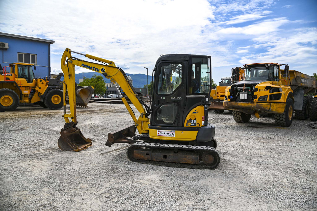 Komatsu PC35MR-2 - Mini excavator: picture 4 Komatsu PC35MR-2 - Mini excavator: picture 4