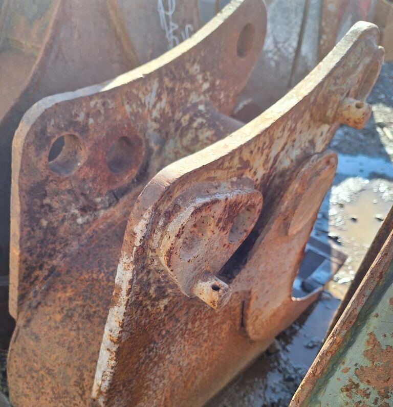 Narrow digging bucket 300 mm - Excavator bucket: picture 3 Narrow digging bucket 300 mm - Excavator bucket: picture 3