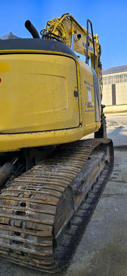 New Holland Kobelco E150BSR-2 Blade Runner - Crawler excavator: picture 5 New Holland Kobelco E150BSR-2 Blade Runner - Crawler excavator: picture 5