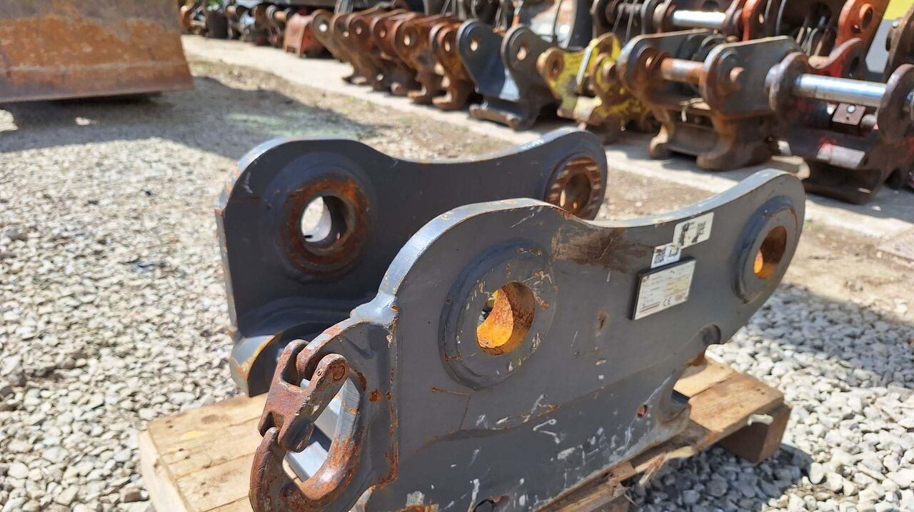SMP S60 H-lock M315-310E - Quick coupler for Excavator: picture 4 SMP S60 H-lock M315-310E - Quick coupler for Excavator: picture 4