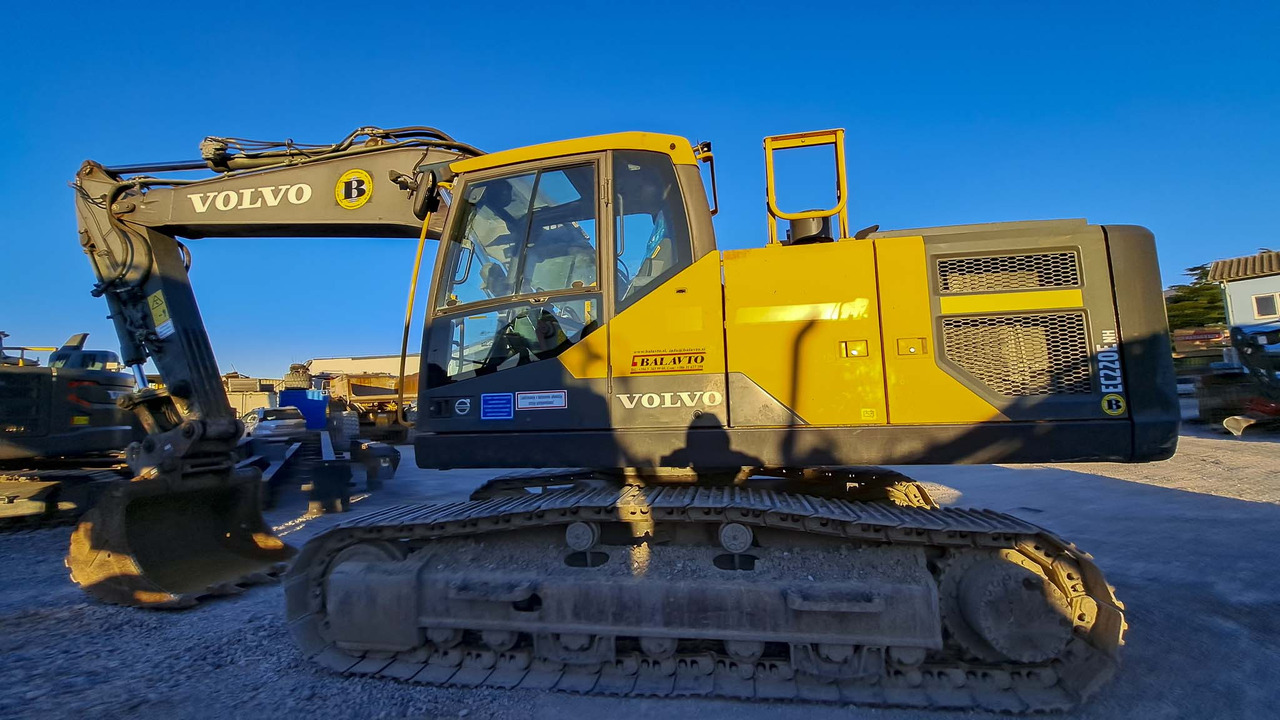 VOLVO EC220ENH - Crawler excavator: picture 1 VOLVO EC220ENH - Crawler excavator: picture 1