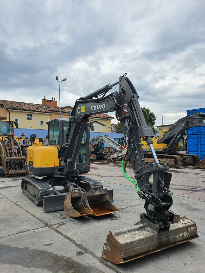 VOLVO EC60E - Mini excavator: picture 5 VOLVO EC60E - Mini excavator: picture 5