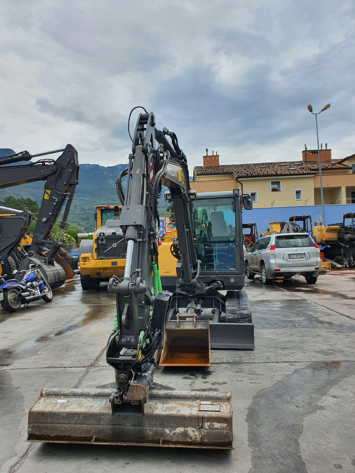 VOLVO EC60E - Mini excavator: picture 4 VOLVO EC60E - Mini excavator: picture 4