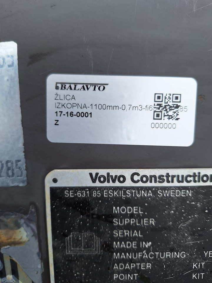 Volvo digging bucket 1100 mm - Excavator bucket: picture 5 Volvo digging bucket 1100 mm - Excavator bucket: picture 5