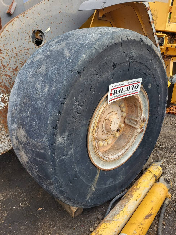 Volvo rims - Rim for Loader: picture 3 Volvo rims - Rim for Loader: picture 3