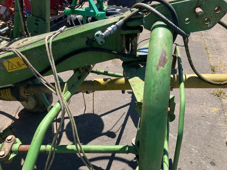 Tedder/ Rake Krone KW 5.50 Wender, Heuer, Zetter hydr. Grenzstreueinrichtung: picture 7