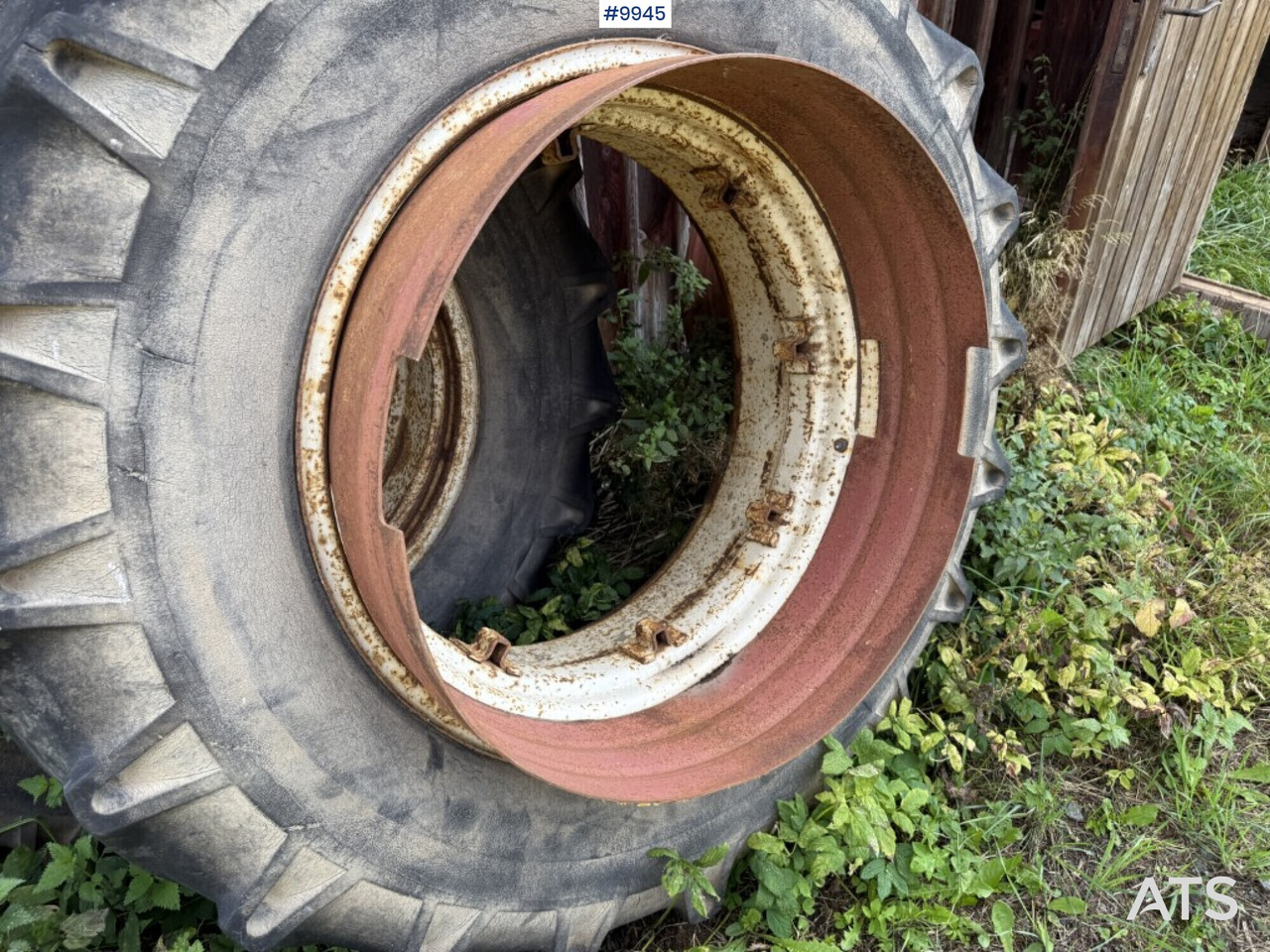 Wheel and tire package for Farm tractor 2 tractor tires with rims and rings: picture 6