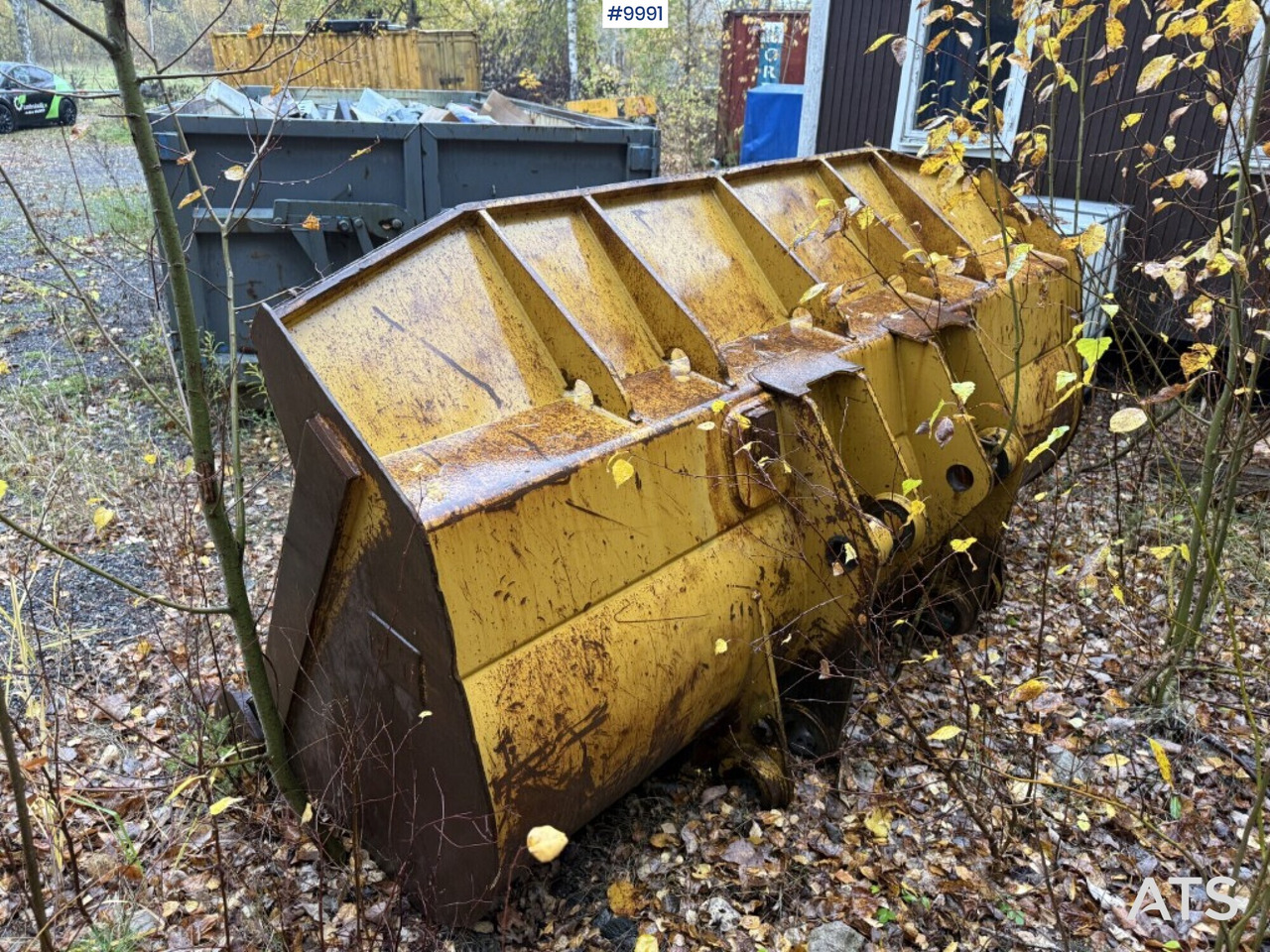 CAT Bucket - Loader bucket: picture 3 CAT Bucket - Loader bucket: picture 3