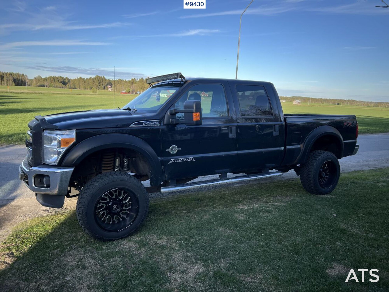 FORD F250 with sleddeck - C-REGGAD - Pickup truck: picture 2 FORD F250 with sleddeck - C-REGGAD - Pickup truck: picture 2
