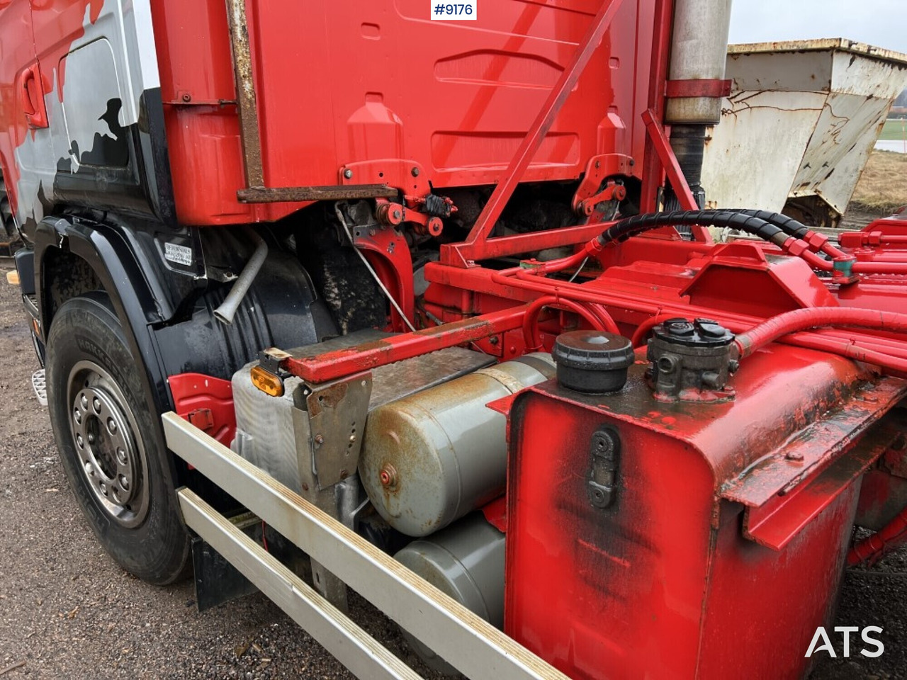 Hooklift SCANIA R144 GB 6X2 NA 530 - Hook lift truck: picture 4 Hooklift SCANIA R144 GB 6X2 NA 530 - Hook lift truck: picture 4