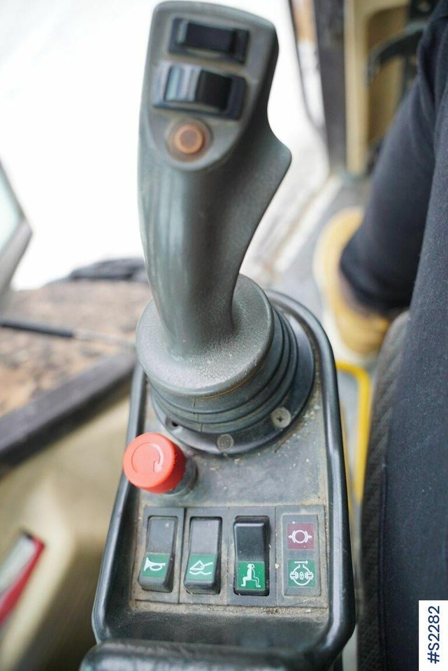 Backhoe loader Hydrema 906 C Back Hoe Loader: picture 15
