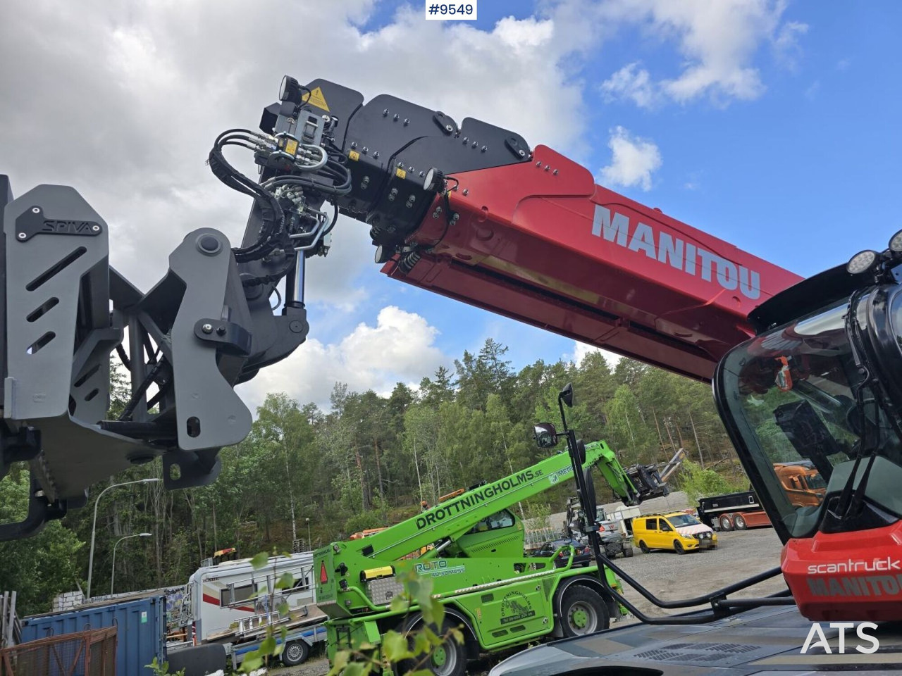 Telescopic handler Manitou MRT 2570 Rotating Telescopic Handler: picture 7