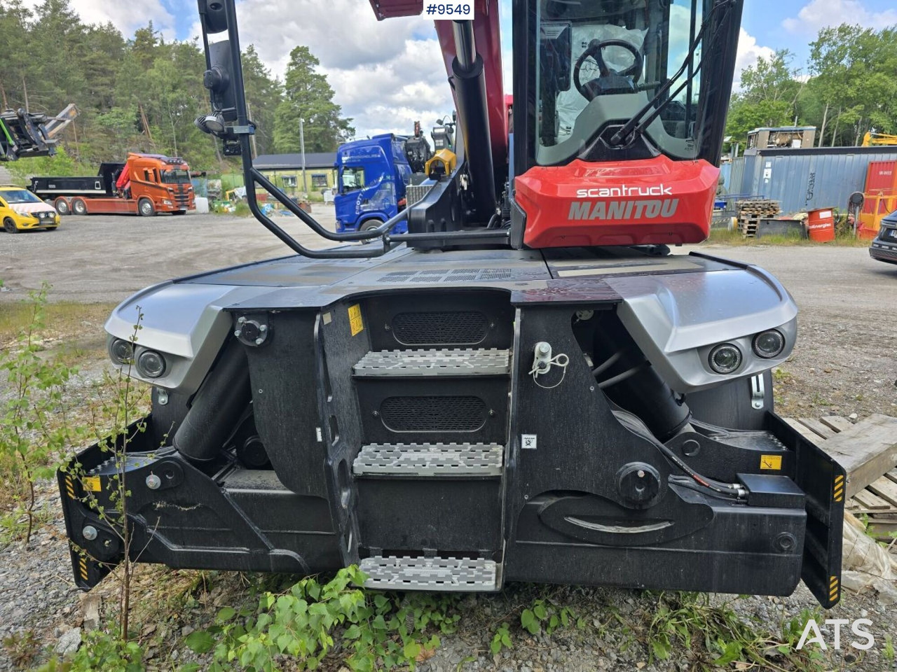 Telescopic handler Manitou MRT 2570 Rotating Telescopic Handler: picture 11