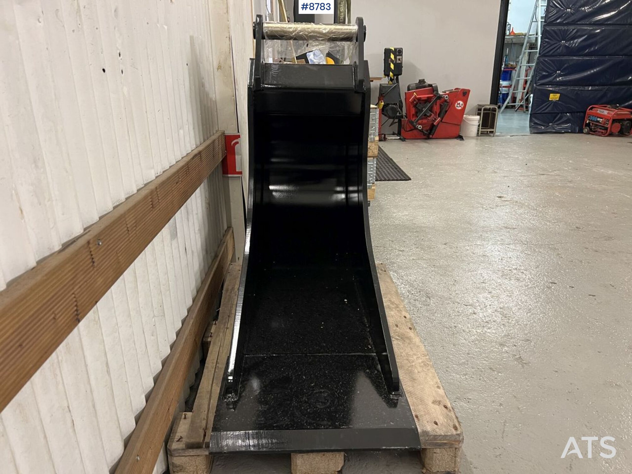Narrow bucket S60 bracket - Excavator bucket: picture 3 Narrow bucket S60 bracket - Excavator bucket: picture 3