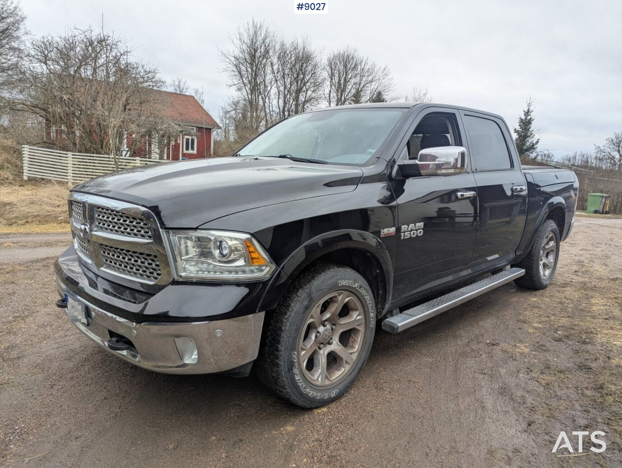 Pickup truck Pickup Dodge ram 1500 Hemi 5.7L V8: picture 1