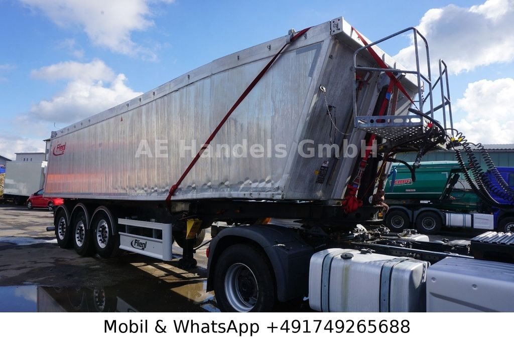 Fliegl DHKA 390 Alu *40m³/1.Liftachse/Alcoa/Podest - Tipper semi-trailer: picture 1 Fliegl DHKA 390 Alu *40m³/1.Liftachse/Alcoa/Podest - Tipper semi-trailer: picture 1