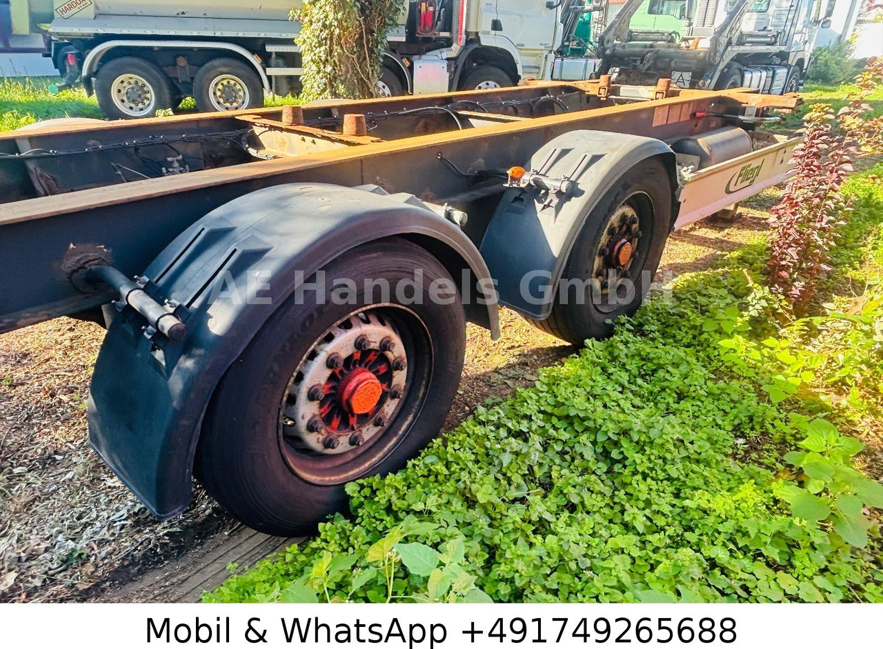 Fliegl TWP 180 Tandem Tiefgekoppelt *BWP/Scheibenbremse - Container transporter/ Swap body trailer: picture 4 Fliegl TWP 180 Tandem Tiefgekoppelt *BWP/Scheibenbremse - Container transporter/ Swap body trailer: picture 4