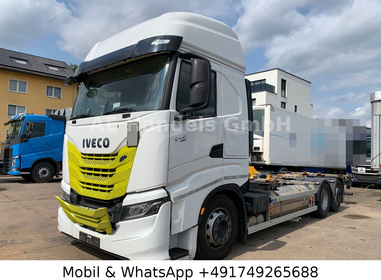 Iveco S-Way 460 LNG BDF 6x2 *Retarder/Lenk+Lift/AHK - Cab chassis truck: picture 4 Iveco S-Way 460 LNG BDF 6x2 *Retarder/Lenk+Lift/AHK - Cab chassis truck: picture 4