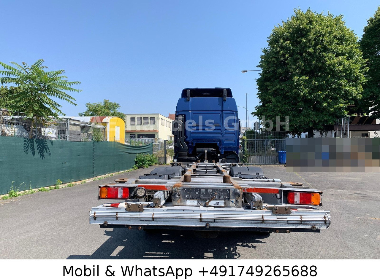 MAN TGX 26.440 XLX LL 6x2 *Retarder/LDW/LBW/3.Lenk - Cab chassis truck: picture 4 MAN TGX 26.440 XLX LL 6x2 *Retarder/LDW/LBW/3.Lenk - Cab chassis truck: picture 4