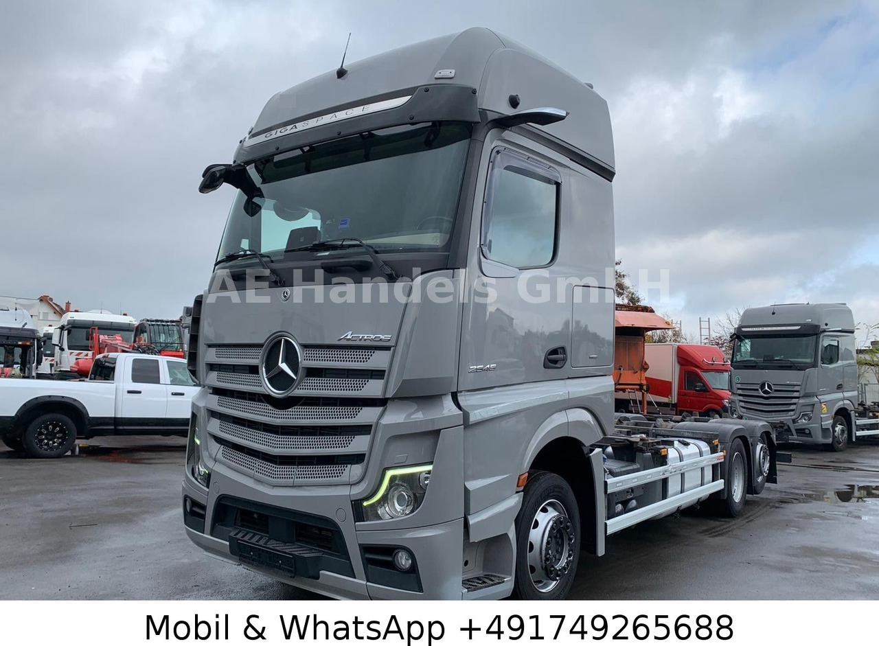 Mercedes-Benz Actros 5 2545 GigaSpace BDF *Retarder/Multi/AHK - Container transporter/ Swap body truck: picture 1 Mercedes-Benz Actros 5 2545 GigaSpace BDF *Retarder/Multi/AHK - Container transporter/ Swap body truck: picture 1