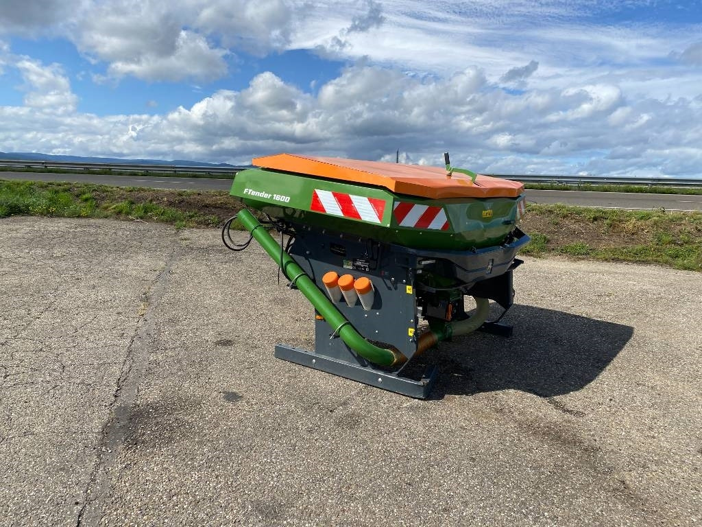 Amazone F-TENDER 1600 Endommagée - Fertilizer spreader: picture 3 Amazone F-TENDER 1600 Endommagée - Fertilizer spreader: picture 3