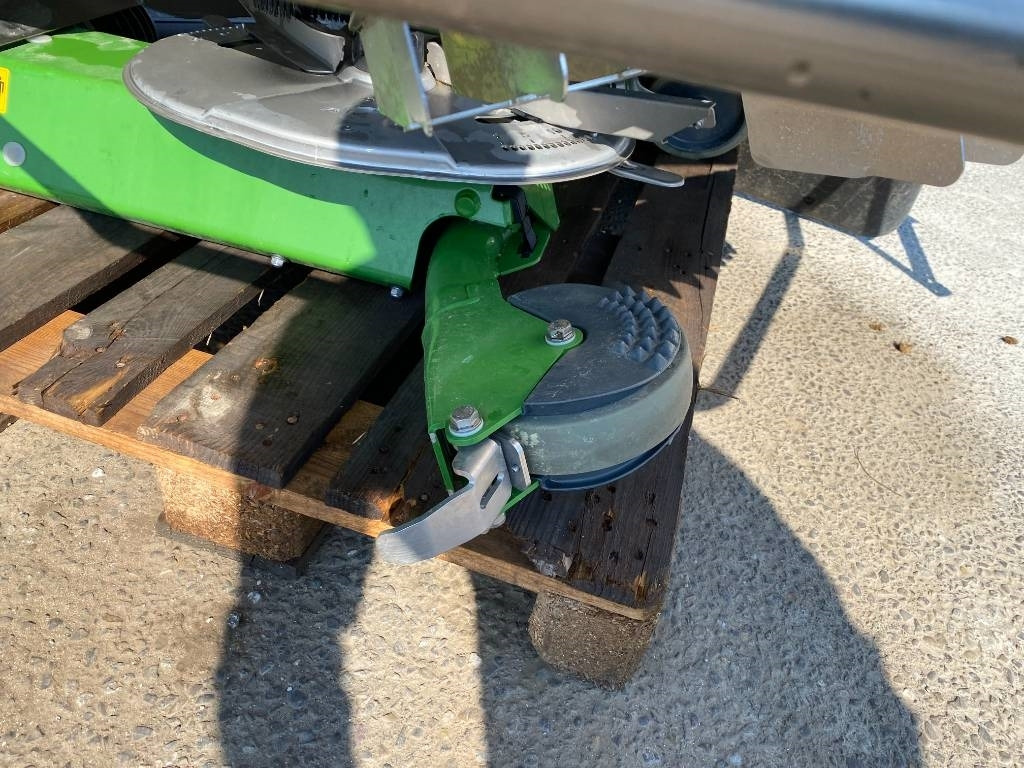 Fertilizer spreader Amazone ZA-V 4200 ProfisTronic / IsoBus: picture 13