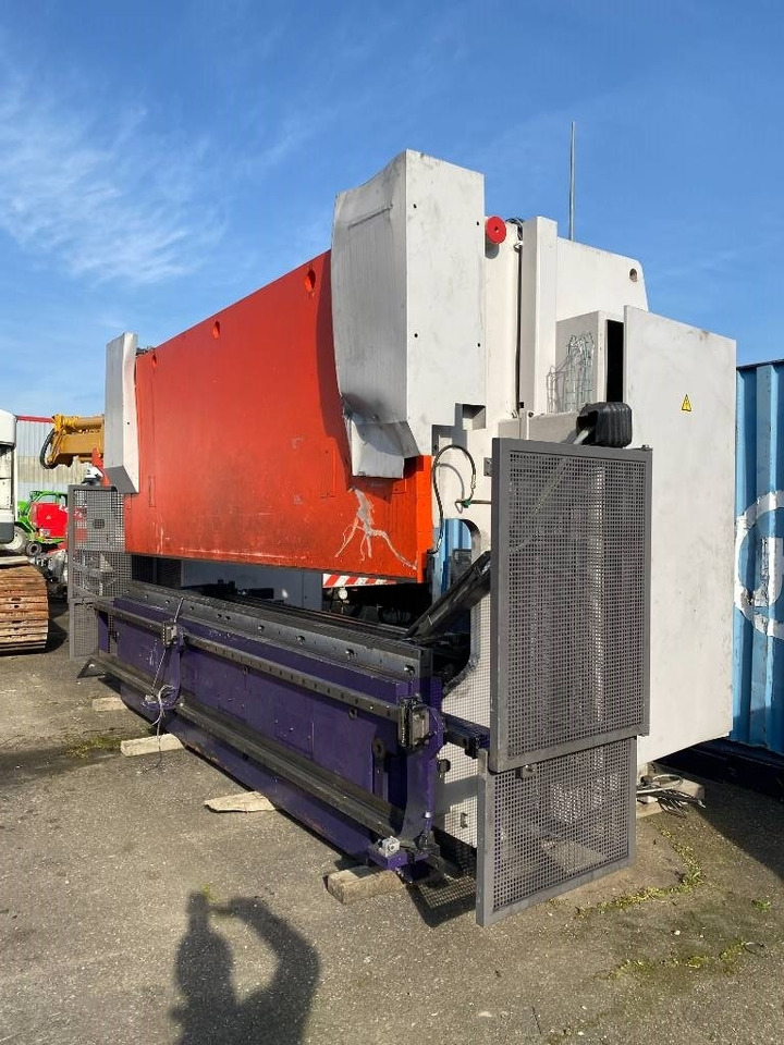 BEYELER Presse/Plieuse PR6 2000KNx4100MM endommagé - Press brake: picture 5 BEYELER Presse/Plieuse PR6 2000KNx4100MM endommagé - Press brake: picture 5