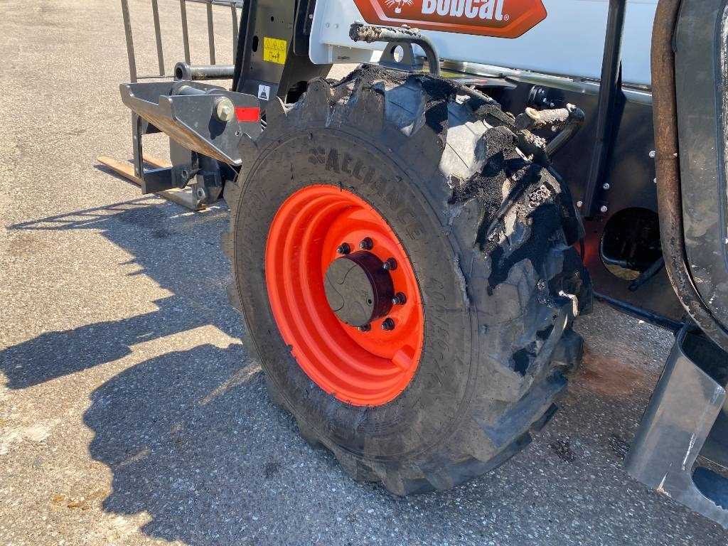Telescopic wheel loader Bobcat T41.140SLPRB 1er Main Origine Française endommagé: picture 22