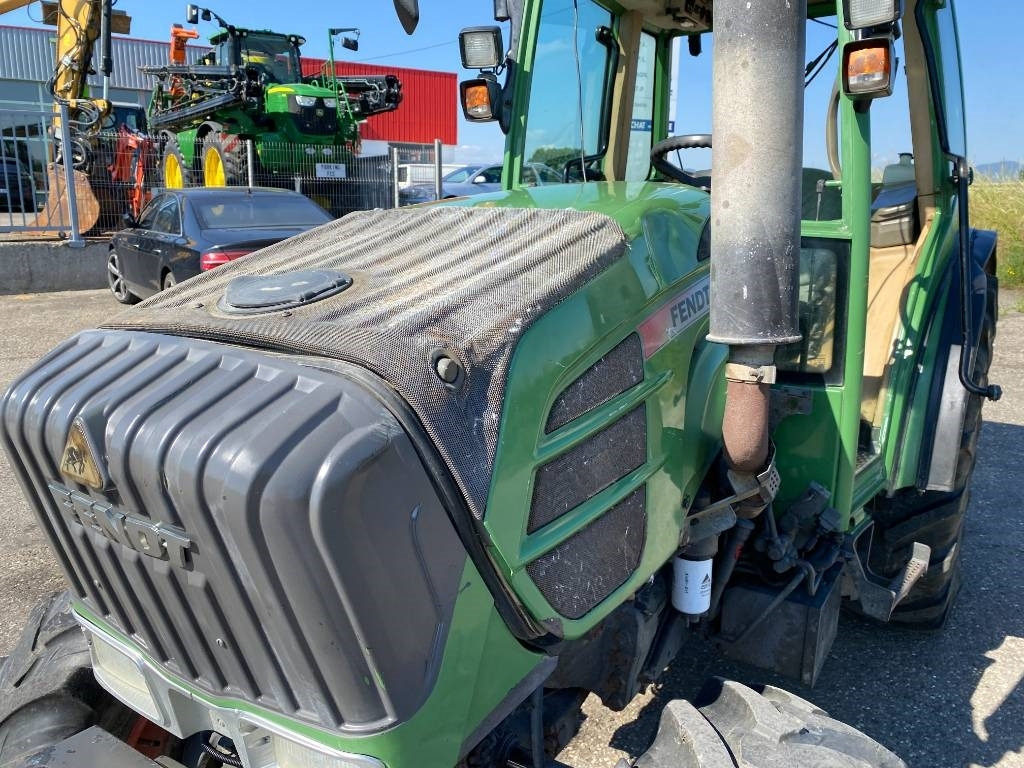 Farm tractor Fendt 209F Vario TMS 1er Main endommagé: picture 12