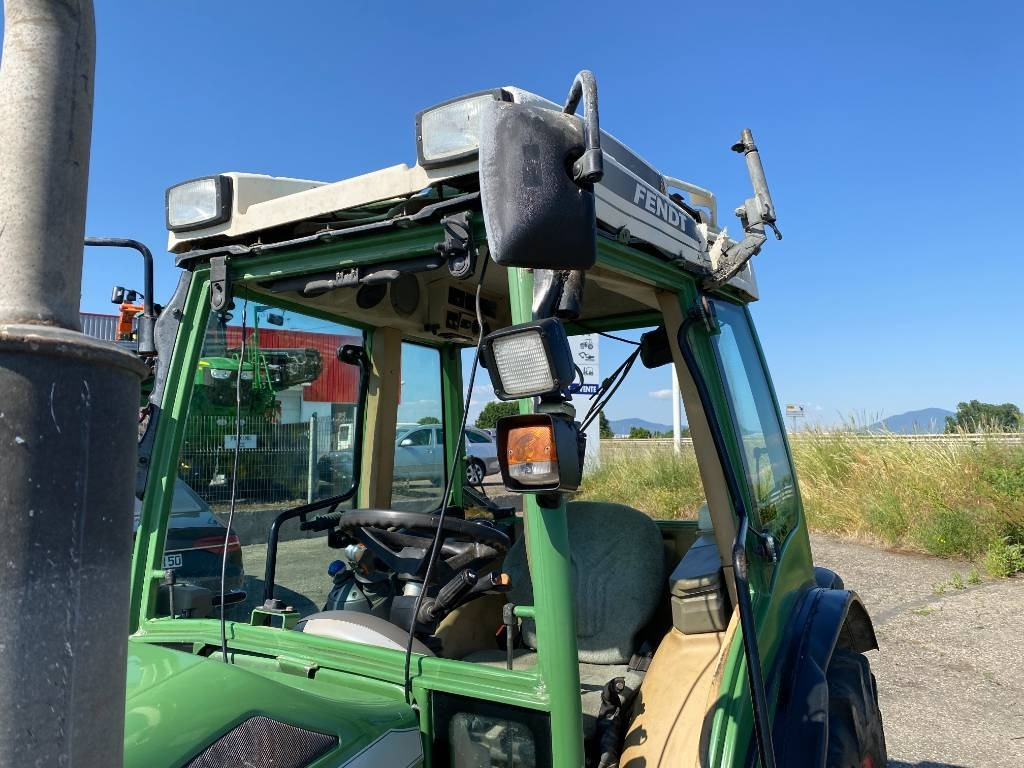 Farm tractor Fendt 209F Vario TMS 1er Main endommagé: picture 10