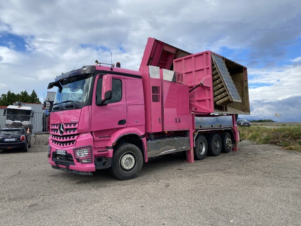 Mercedes-Benz ACTROS 3251/RSP ESE6-RD8000 endommagée - Vacuum truck: picture 2 Mercedes-Benz ACTROS 3251/RSP ESE6-RD8000 endommagée - Vacuum truck: picture 2