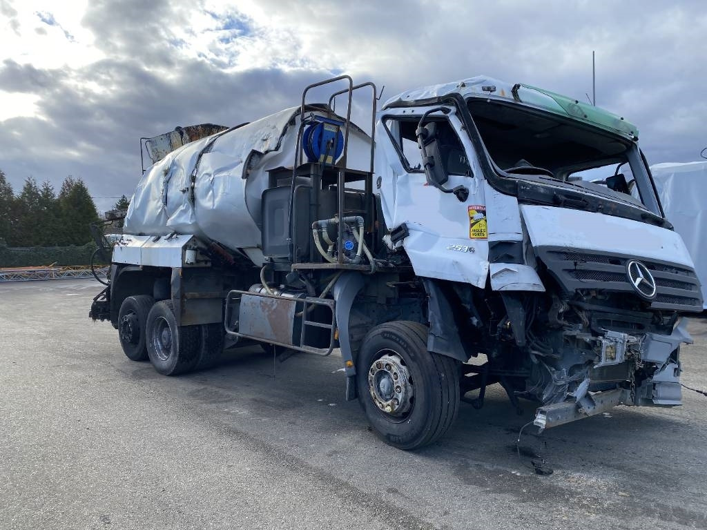 Mercedes-Benz ACTROS Mp2 2536/6x2 BVM -ACMAR CRAON Z12341 - Tank truck: picture 3 Mercedes-Benz ACTROS Mp2 2536/6x2 BVM -ACMAR CRAON Z12341 - Tank truck: picture 3
