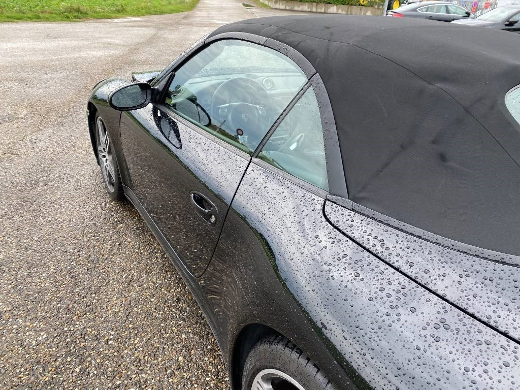 Convertible Porsche 911 3.8I Carrera 4S Cabriolet Origine Française: picture 31 Convertible Porsche 911 3.8I Carrera 4S Cabriolet Origine Française: picture 31