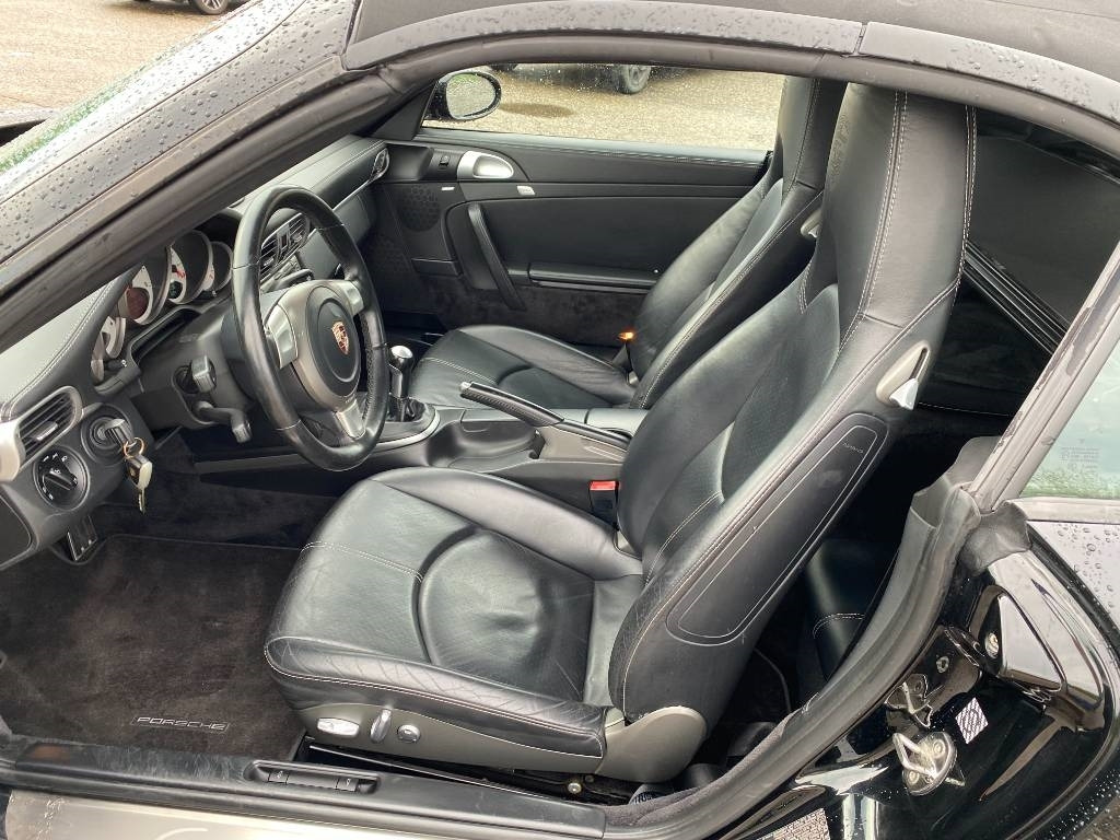 Convertible Porsche 911 3.8I Carrera 4S Cabriolet Origine Française: picture 25 Convertible Porsche 911 3.8I Carrera 4S Cabriolet Origine Française: picture 25