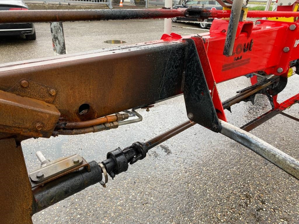 Tedder/ Rake Pöttinger TOP 762C-Classic / Carte Grise Française endommagé: picture 13 Tedder/ Rake Pöttinger TOP 762C-Classic / Carte Grise Française endommagé: picture 13