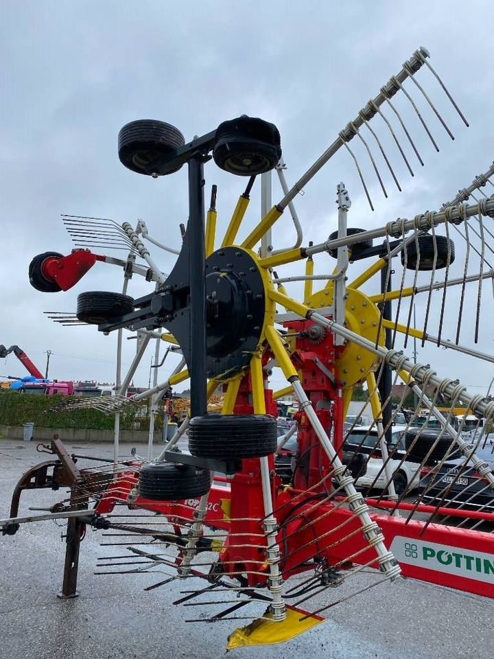 Tedder/ Rake Pöttinger TOP 762C-Classic / Carte Grise Française endommagé: picture 23 Tedder/ Rake Pöttinger TOP 762C-Classic / Carte Grise Française endommagé: picture 23