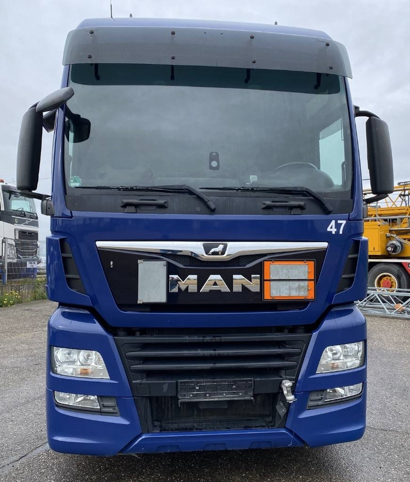 MAN TGX 18.460 - Tractor unit: picture 2 MAN TGX 18.460 - Tractor unit: picture 2