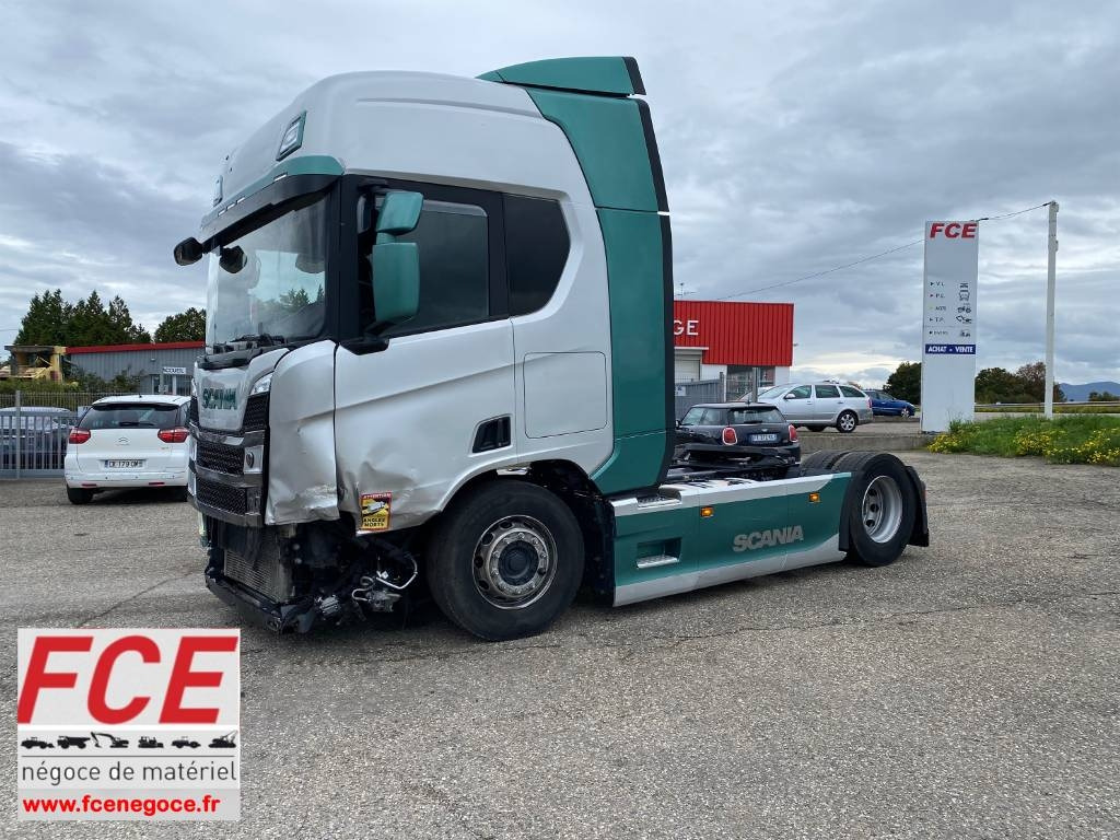 Scania R500 A4x2LB/RETARDER -1er Main endommagé - Tractor unit: picture 1 Scania R500 A4x2LB/RETARDER -1er Main endommagé - Tractor unit: picture 1