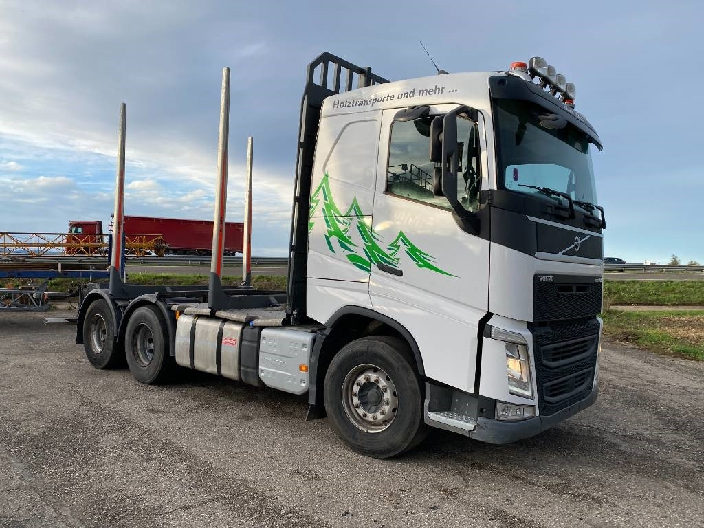 Volvo FH 460 6x4 /E6 VEB - Timber truck: picture 3 Volvo FH 460 6x4 /E6 VEB - Timber truck: picture 3