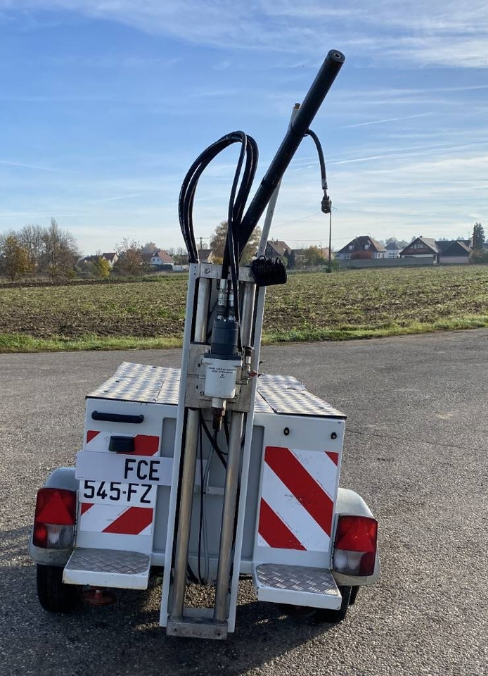 X CALIBRE T4P 1er Main endommagée - Drilling rig: picture 5 X CALIBRE T4P 1er Main endommagée - Drilling rig: picture 5