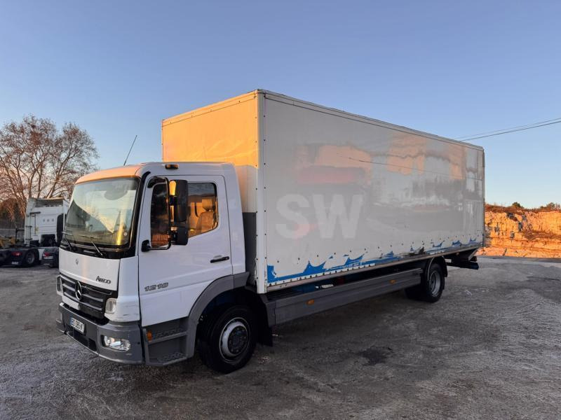 Mercedes Atego 1218 - Box truck: picture 3 Mercedes Atego 1218 - Box truck: picture 3