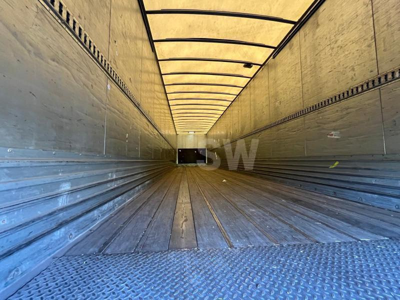 Samro ST39MHPE - Closed box semi-trailer: picture 4 Samro ST39MHPE - Closed box semi-trailer: picture 4