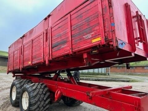 Universal universal 16 tons tipvogn - Farm tipping trailer/ Dumper: picture 4 Universal universal 16 tons tipvogn - Farm tipping trailer/ Dumper: picture 4