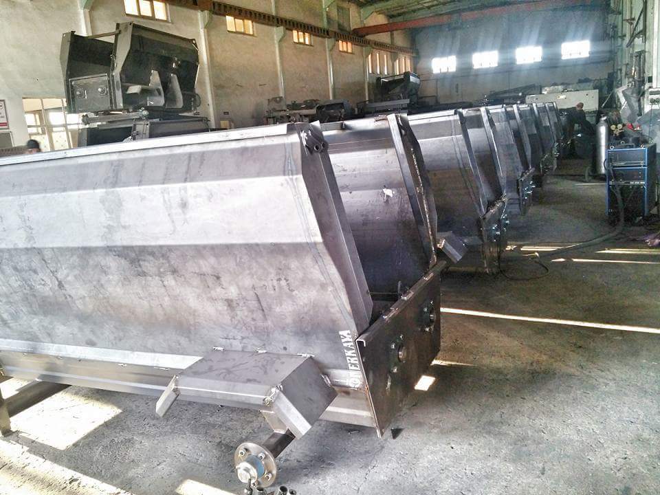 SAYGINLAR - Best Offer - Brand New HORIZANTAL Double Auger - Forage mixer wagon: picture 5 SAYGINLAR - Best Offer - Brand New HORIZANTAL Double Auger - Forage mixer wagon: picture 5