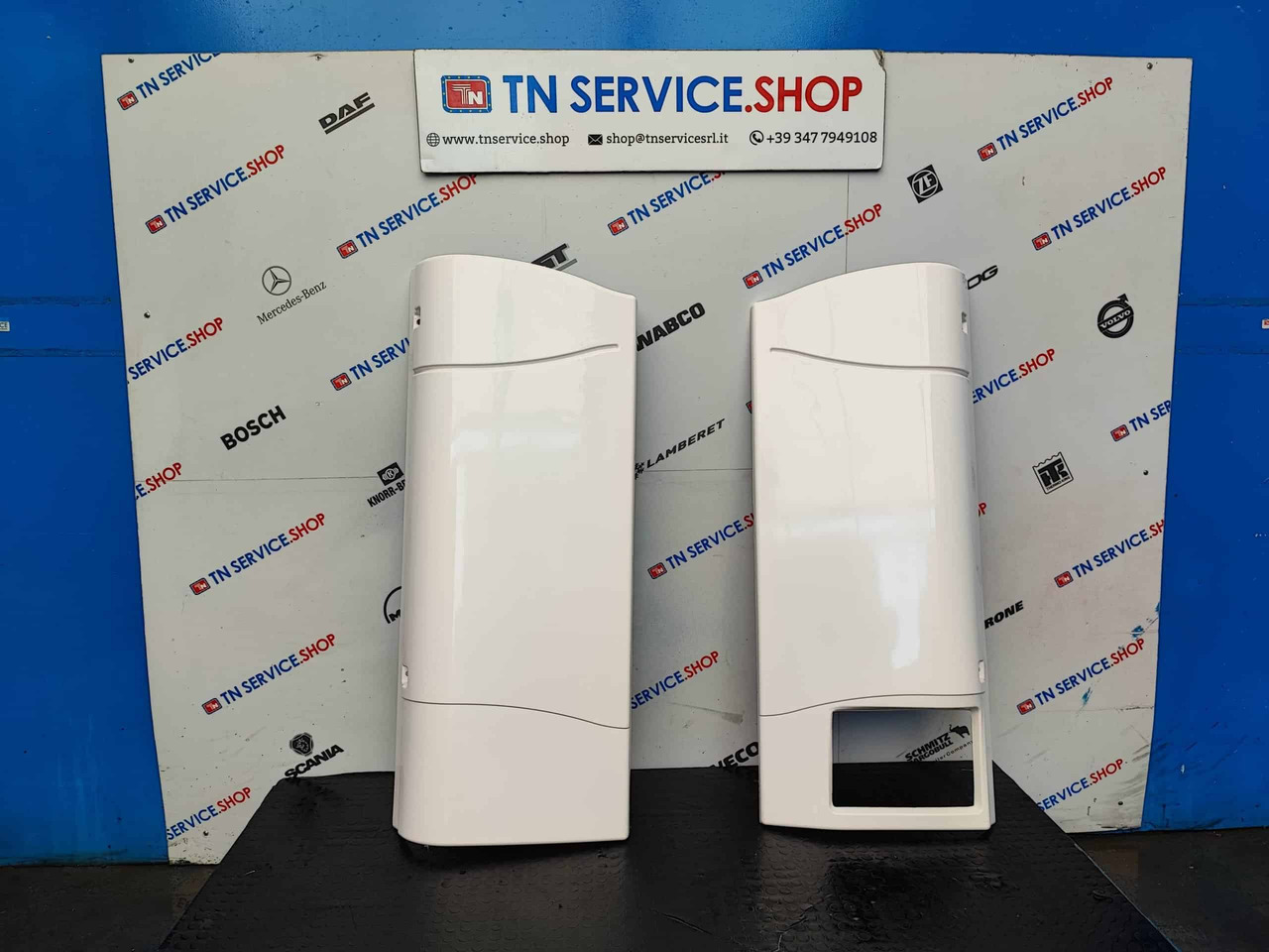 Porte motore frigo Carrier Vector 1550 nuove - Spare parts for Refrigerator unit: picture 1 Porte motore frigo Carrier Vector 1550 nuove - Spare parts for Refrigerator unit: picture 1