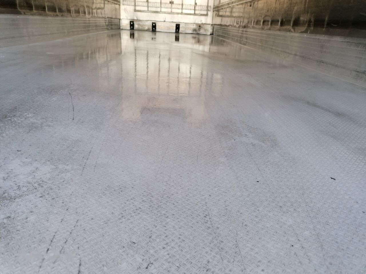 Refrigerator truck Renault Premium 440: picture 10 Refrigerator truck Renault Premium 440: picture 10