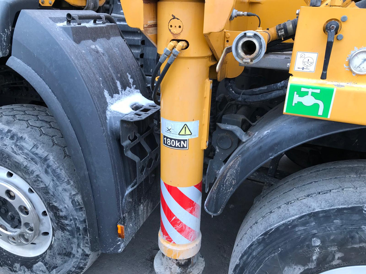 SCHWING STETTER FBP 27 - Mixer pump truck: picture 4 SCHWING STETTER FBP 27 - Mixer pump truck: picture 4